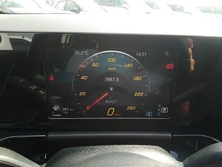 Mercedes-Benz GLA GLA 200 D