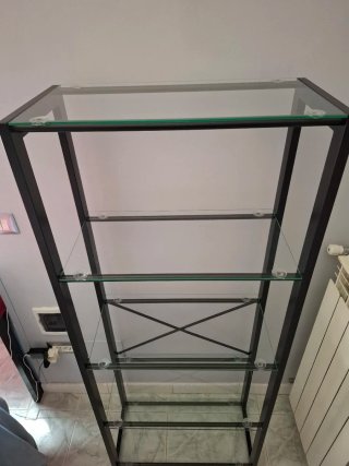 Scaffale in ferro e vetro