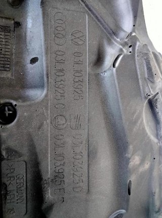 249791 tapa motor 03l103925 audi a3 (8p) 2.0 tdi