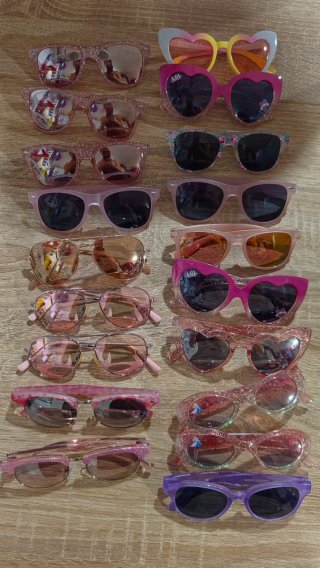 Lote de 19 Gafas de Sol para Niña