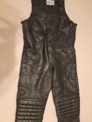 Peto de Cuero para Moto Talla 46, muy buen estado