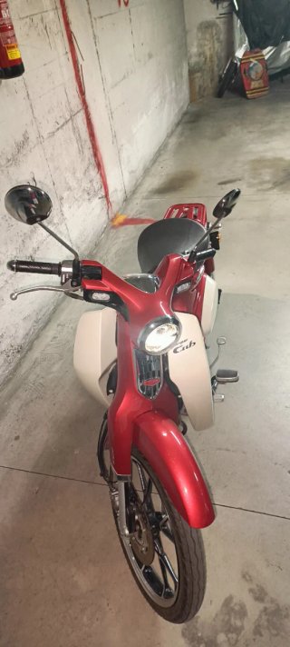 Honda C125 Super Cub