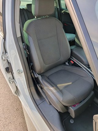 Opel Zafira 2016