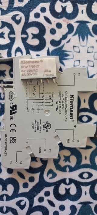 Relé Klemsan HF41F/60-ZT 6A 250VAC