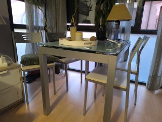 Mesa Extensible de Salón con 4 Sillas