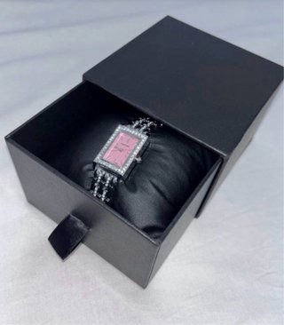 Reloj de mujer nuevo Plateado con Esfera Rosa