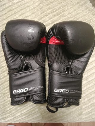 Guantes de boxeo Outshock negros