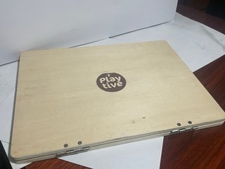 Ordenador Portátil Educativo de Madera