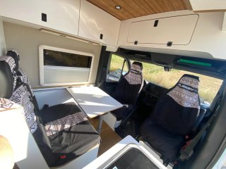 Mercedes-Benz Sprinter 2021