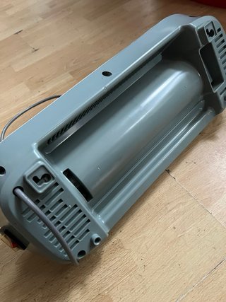 Calefactor eléctrico plateado