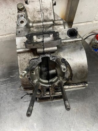 Cárteres Motor AM6