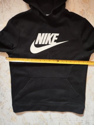 Sudadera Nike con capucha negra