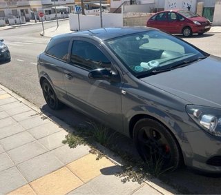Opel Astra GTC 1.6 gasolina
