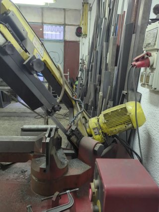Sierra de cinta Starrett para cortar metal