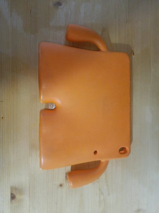 Funda iPad Naranja con Asas para Niños