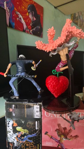 Figure Doflamingo e Trafalgar Law