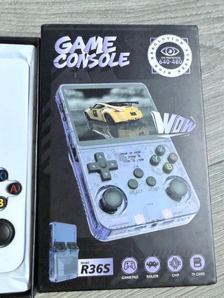 Consola Retro Portátil R36S Blanca 64GB