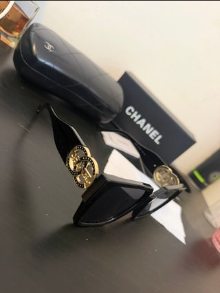 Gafas de Sol Chanel Negras