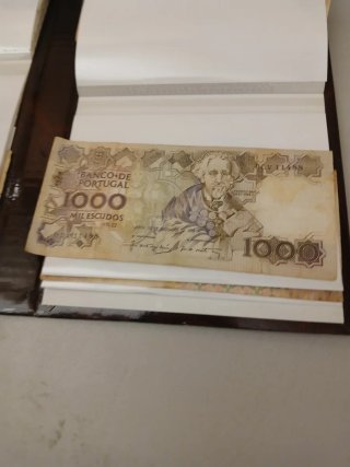 Lote de Billetes Antiguos en Álbum 30 unidades