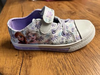 Zapatillas Frozen con Luces Talla 27