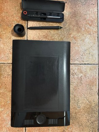 Wacom Intuos4 Medium PTK-640