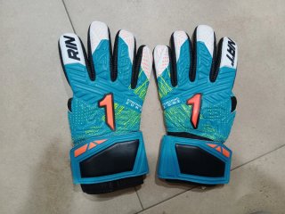 Guantes de Portero Rinat