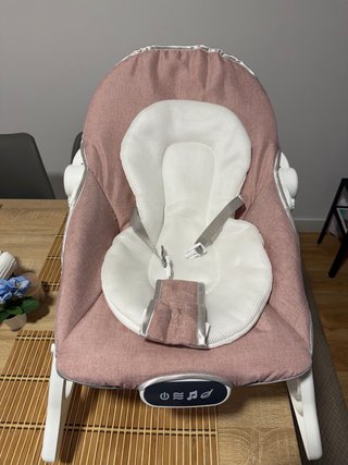 Hamaca para bebé con panel de control