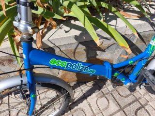 Bicicleta Plegable Plateada y azul