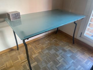 Mesa de Cristal y Metal para oficina o comedor