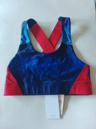 Top deportivo Oysho Talla S