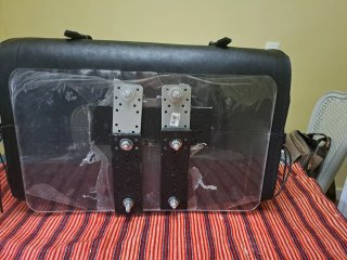 Baúl de cuero para moto custom