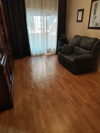 Mueble de Salón Clásico de Madera