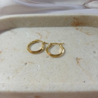 Pendientes Chapado Oro Pequeños Labrados Vintage