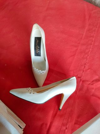 120 pares stock zapato de señora tacón
