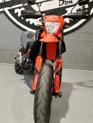KTM 690 SMC R solo 3000km