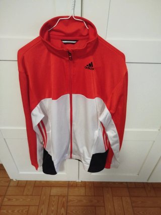 Chaqueta deportiva Adidas chico Talla M