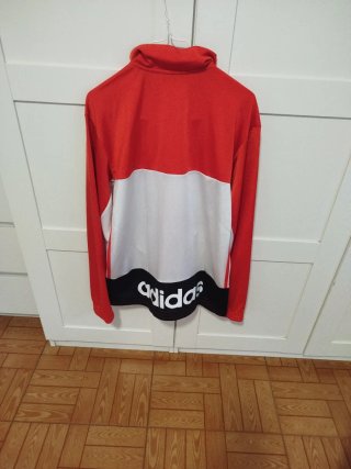 Chaqueta deportiva Adidas chico Talla M