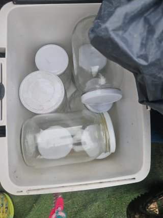 Bote de Cristal con Tapa Blanca