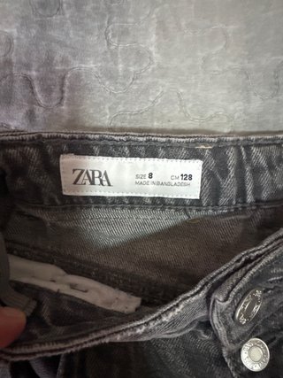 Pantalón vaquero niña talla 8 anos