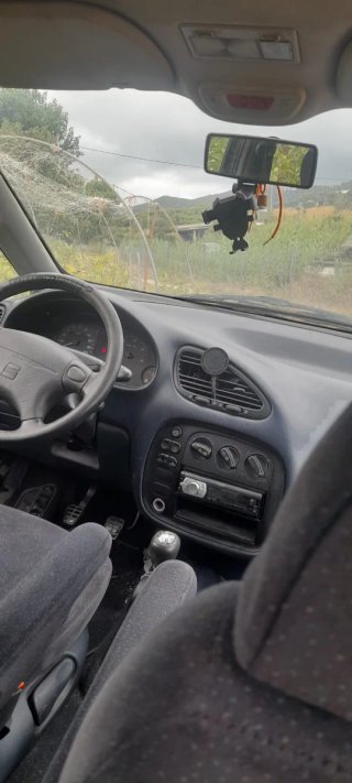 Seat Alhambra  1900