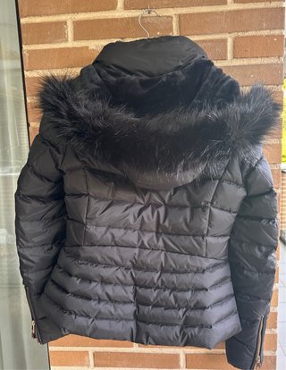 Anorak Zara Pluma Mujer Negro