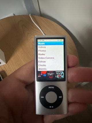 iPod Nano 5ta Gen Plata-8gb