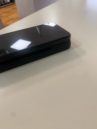 iPhone 16 Negro 128GB