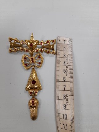 Conjunto de Pendientes y Broche de Baturra