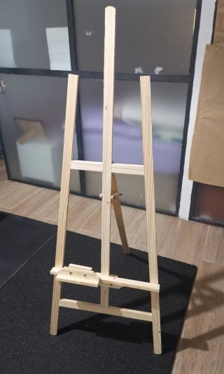 Caballete de madera para pintar