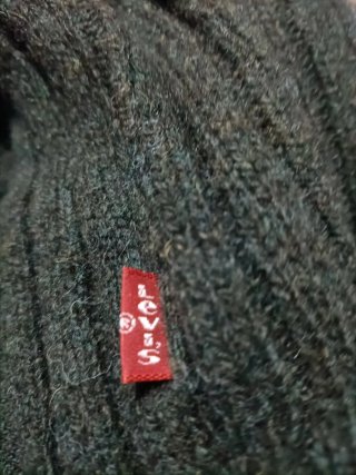 Jersey Levi's Verde Talla M
