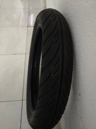 Neumáticos Moto 130/70-17 y 100/80-17
