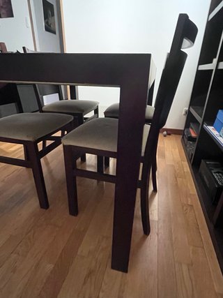 Mesa comedor extensible wengé + 4 sillas de regalo