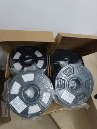 4kg PLA GEEETECH