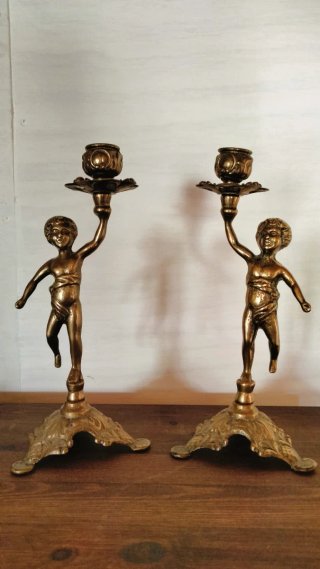 Pareja de Candelabros Antiguos
